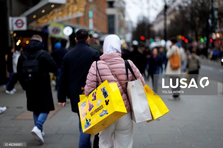Reino Unido: Compras nas liquidações de inverno