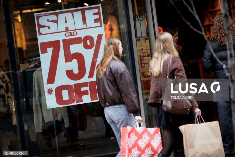 Reino Unido: Compras nas liquidações de inverno