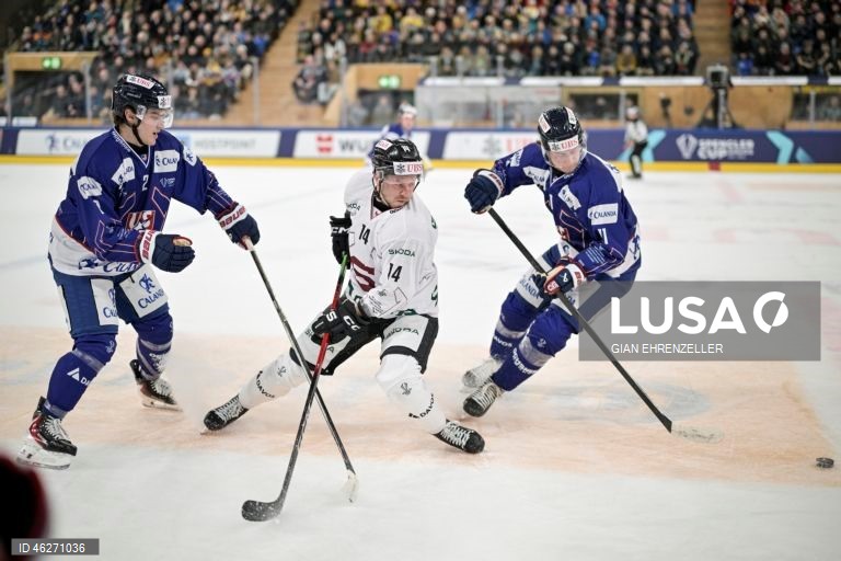 Suíça: Hóquei no gelo Spengler Cup 2025 - Collegiate Selects vs Sparta Praga