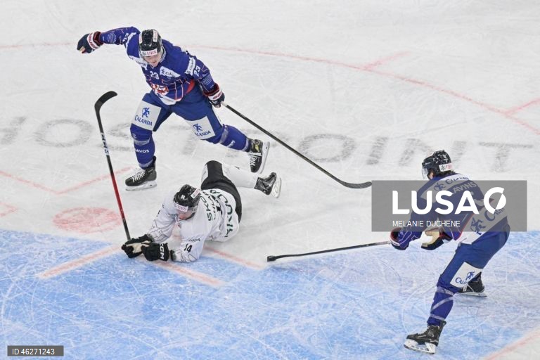 Suíça: Hóquei no gelo Spengler Cup 2025 - Collegiate Selects vs Sparta Praga