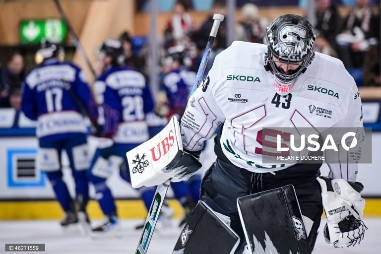 Suíça: Hóquei no gelo Spengler Cup 2025 - Collegiate Selects vs Sparta Praga