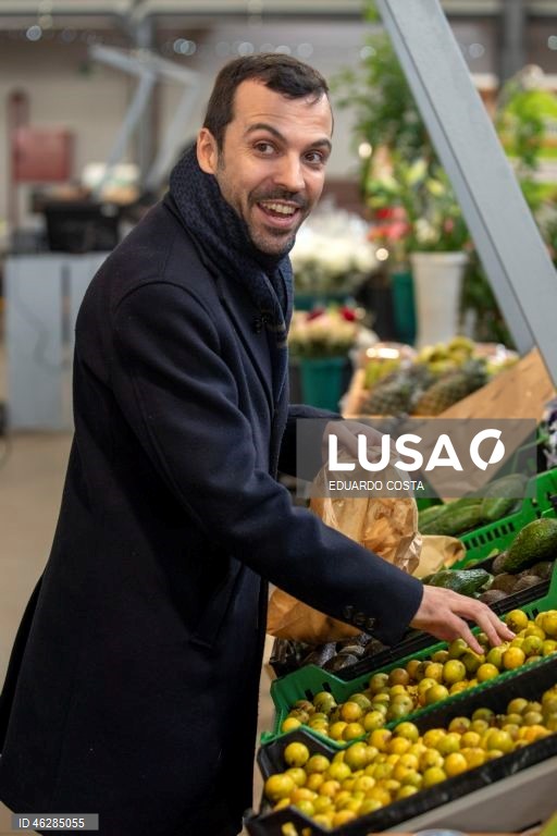 Eleições presidenciais: Primeiro dia de campanha