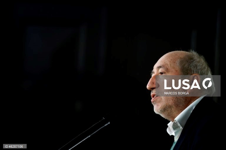 Eleições presidenciais: Primeiro dia de campanha