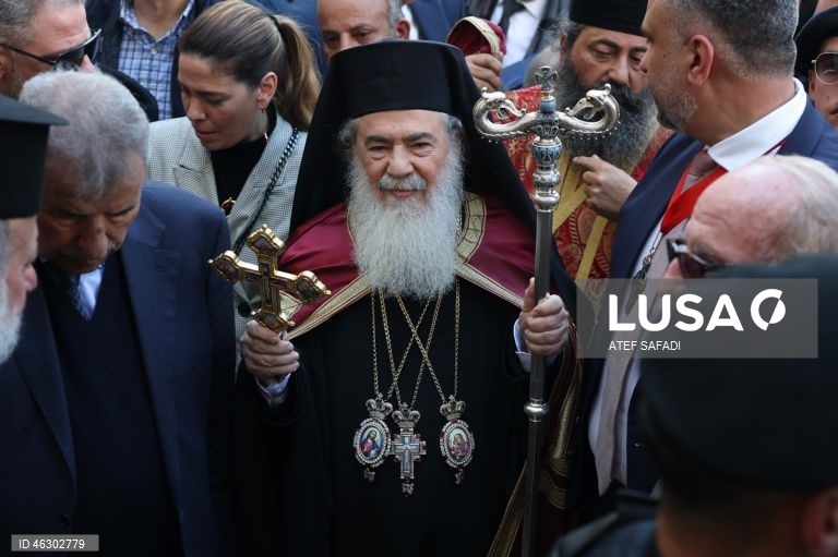 Palestina: Cristãos ortodoxos celebram o nascimento de Jesus Cristo na Igreja da Navidade em Belém