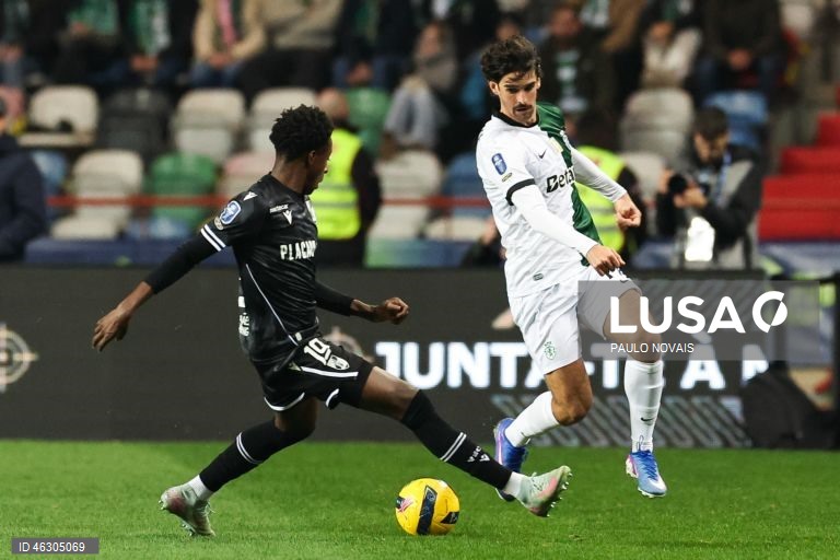 Futebol: Vitória de Guimarães vence o Sporting nas meias finais da Taça da Liga 