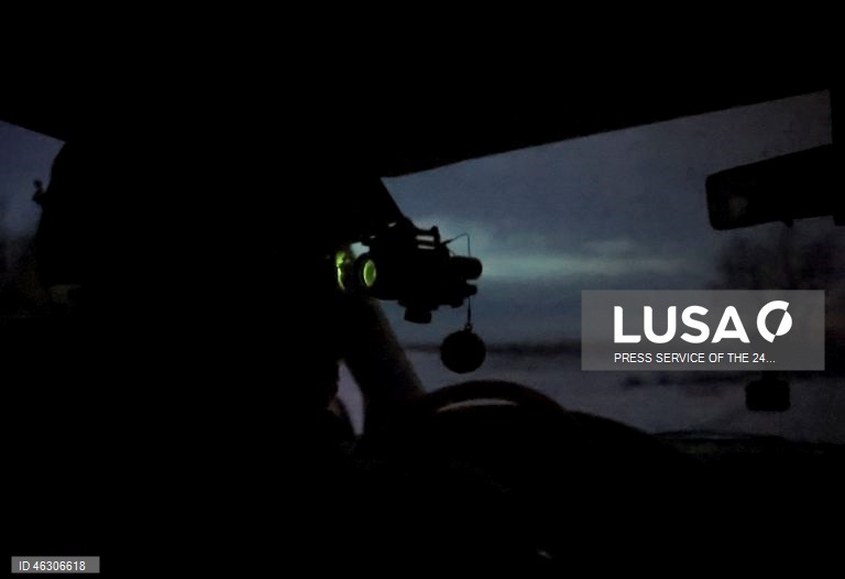 Urcânia: Militares ucranianos operam drone na região de Donetsk