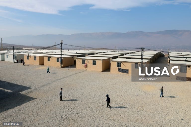 Líbano: Campo de refugiados no Vale de Bekaa