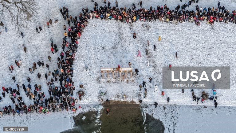 Alemanha: 40º carnaval no gelo.
