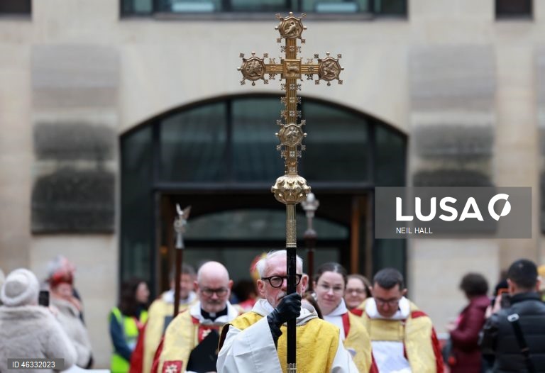 Londres: Bênção do rio Tamisa