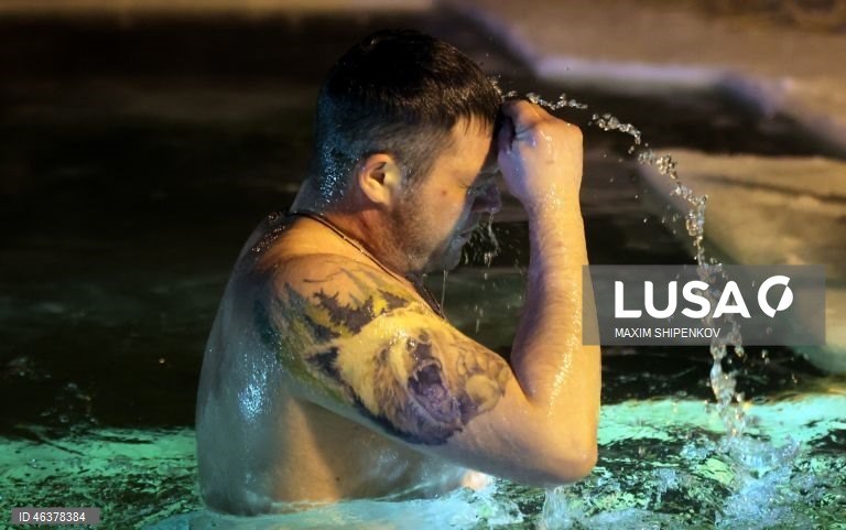 Rússia: Celebrações da Epifania ortodoxa em Moscovo