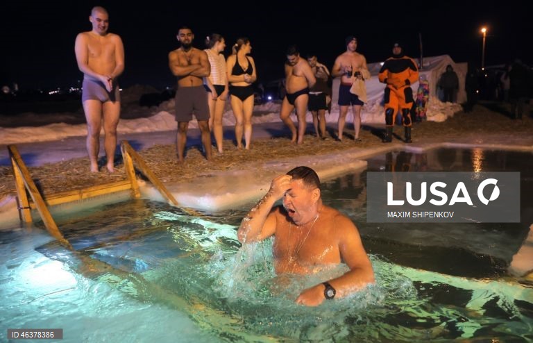 Rússia: Celebrações da Epifania ortodoxa em Moscovo