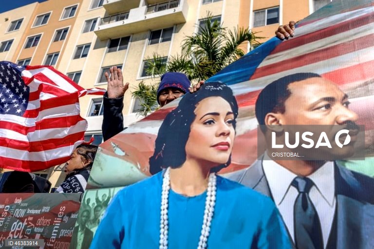 EUA: Desfile de Martin Luther King em Miami