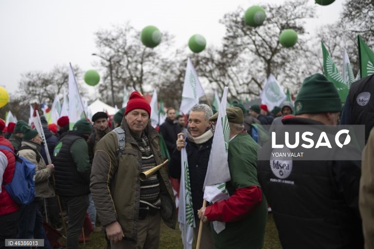França: Manifestação de agricultores em Estrasburgo contra o acordo União Europeia-Mercosul 