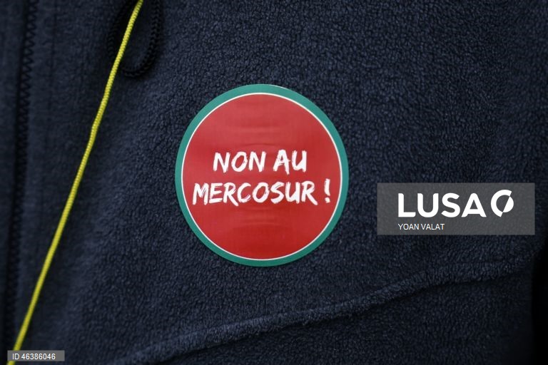 França: Manifestação de agricultores em Estrasburgo contra o acordo União Europeia-Mercosul 