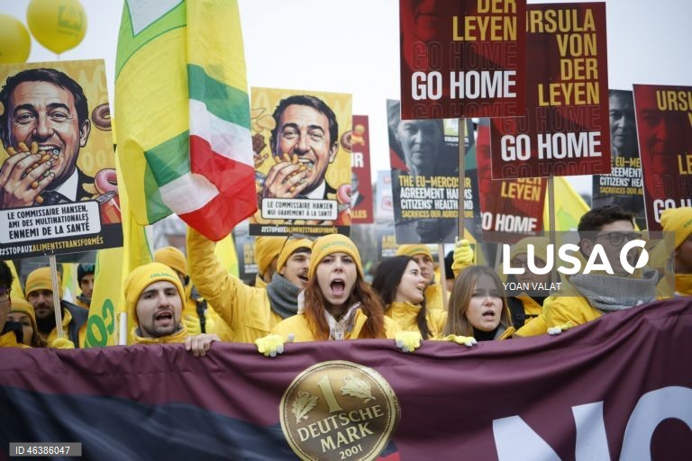 França: Manifestação de agricultores em Estrasburgo contra o acordo União Europeia-Mercosul 