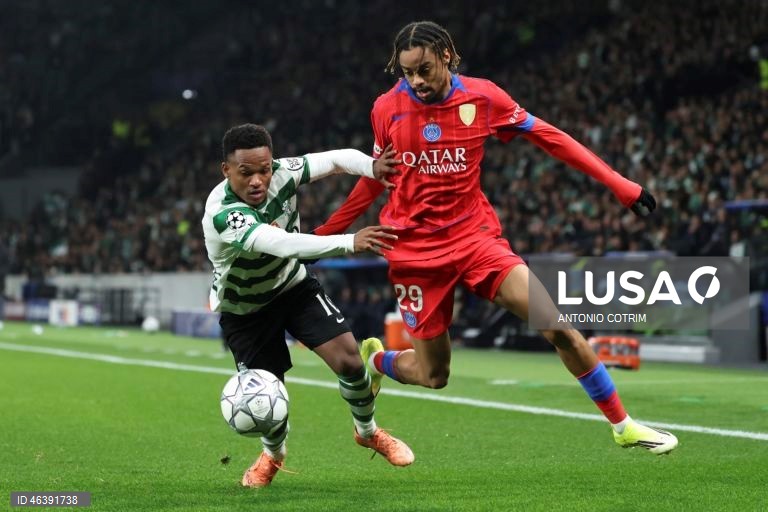 O Sporting venceu hoje em casa o detentor do cetro europeu Paris Saint-Germain por 2-1 e garantiu, pelo menos, um lugar no play-off de acesso aos oitavos de final da Liga dos Campeões em futebol.