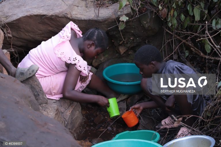 Burundi: Campo de refugiados da República Democrática do Congo