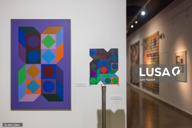 Hungria: Exposição de Victor Vasarely no Museu Janus Pannonius em Pecs