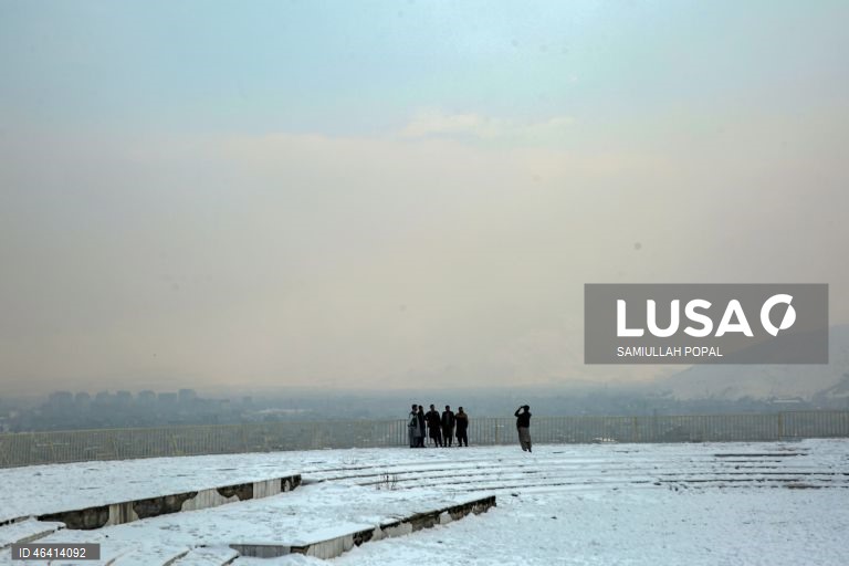 Afeganistão: Neve em Cabul