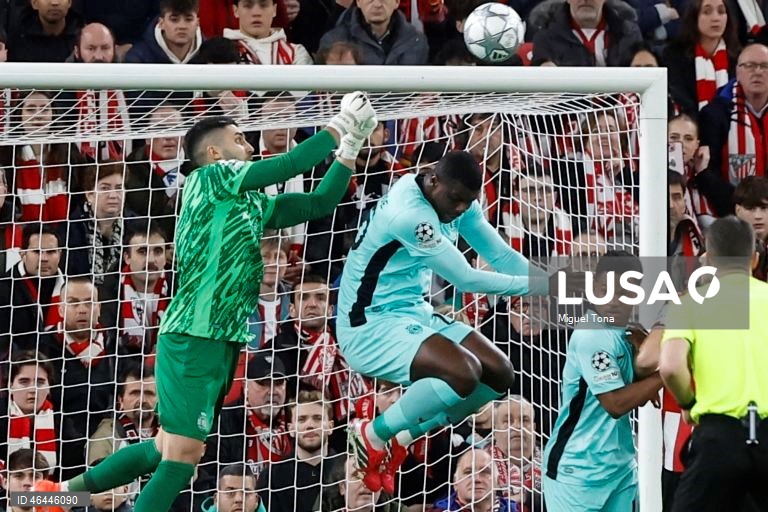 O Sporting apurou-se hoje para os oitavos de final da Liga dos Campeões de futebol, ao vencer o Athletic Bilbau, por 3-2, na última jornada da fase de liga, com um golo de Alisson Santos, aos 90+4 minutos.