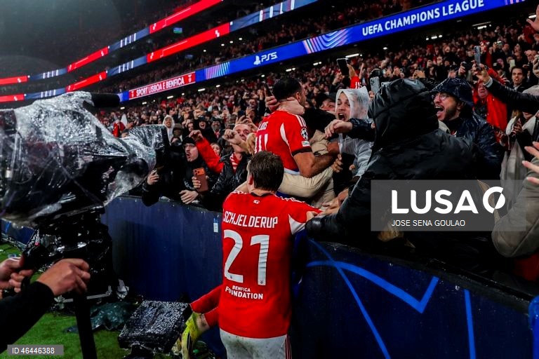Um golo do guarda-redes Trubin, aos 90+8 minutos, qualificou hoje o Benfica para o play-off de acesso aos oitavos de final da Liga dos Campeões de futebol, garantindo um triunfo por 4-2 sobre o Real Madrid.