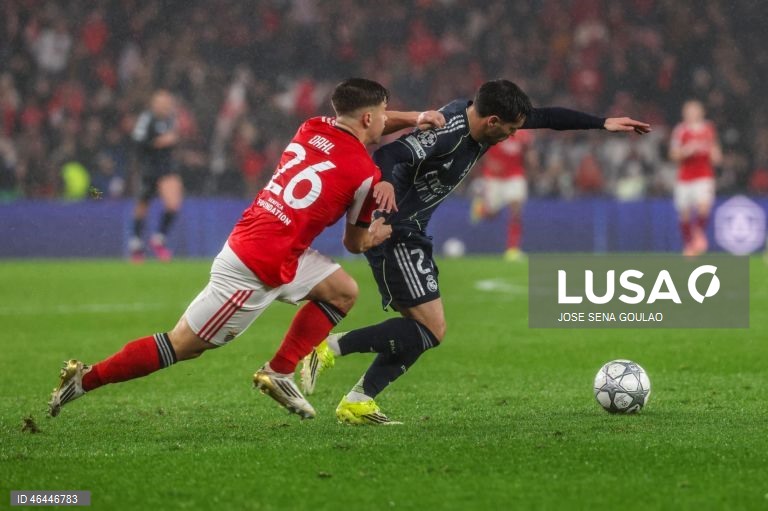 Um golo do guarda-redes Trubin, aos 90+8 minutos, qualificou hoje o Benfica para o play-off de acesso aos oitavos de final da Liga dos Campeões de futebol, garantindo um triunfo por 4-2 sobre o Real Madrid.
