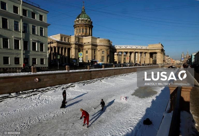 Rússia: Inverno em S. Petersburgo