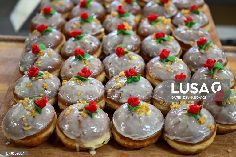 Polónia: Pastelaria tradicional para a 5ª Feira gorda celebrada na última 5ª feira antes da Quaresma