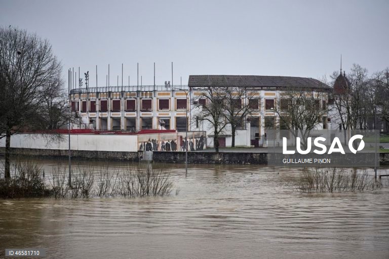 França: Cheias no sudoeste do país