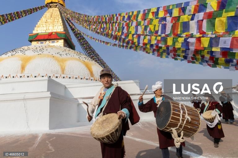 Neapal: Budistas do distrito de Humla celebram o ano novo em Katmandu