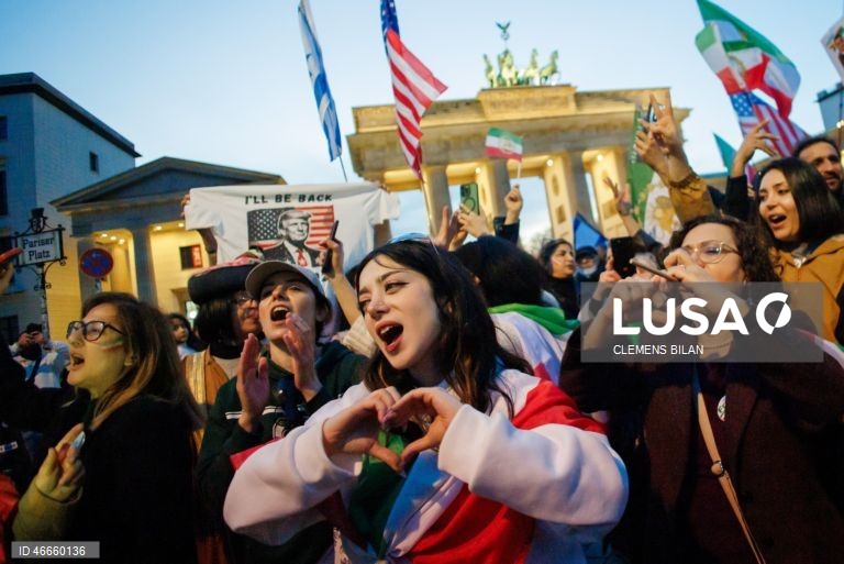 Alemanha: Iranianos manifestam-se em Berlim a favor da intervenção americana