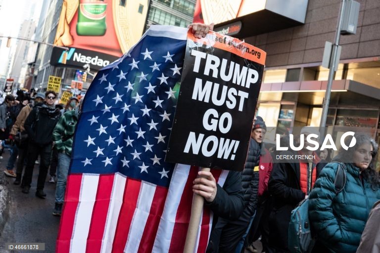 EUA: Manifestação em Nova Iorque contra a intervenção americana no Irão