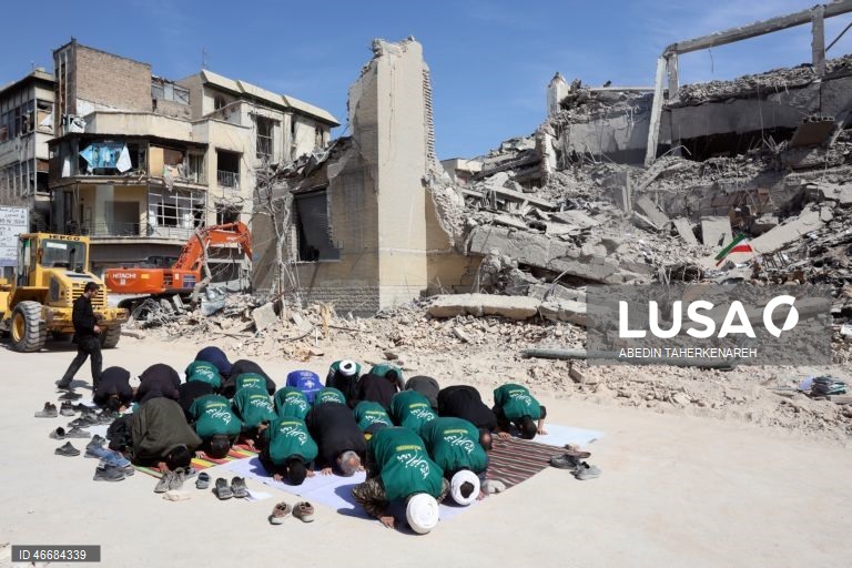 Irão: Ataques dos EUA e Israel continuam