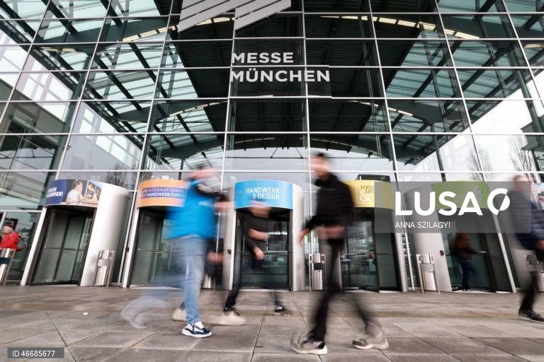 Munique: Abertura da Feira de Artesanato do Futuro