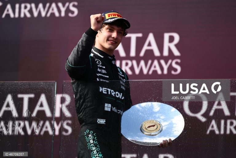 O piloto britânico George Russell (Mercedes) venceu hoje o Grande Prémio da Austrália de Fórmula 1, primeira prova da temporada e dos novos regulamentos técnicos, e é o primeiro líder do campeonato.