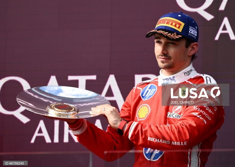 O piloto britânico George Russell (Mercedes) venceu hoje o Grande Prémio da Austrália de Fórmula 1, primeira prova da temporada e dos novos regulamentos técnicos, e é o primeiro líder do campeonato.