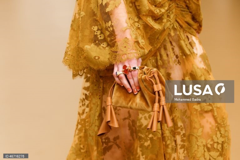 França: Semana da Moda Feminina de Paris Outono/Inverno 2026.