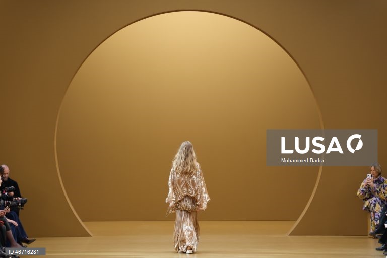 França: Semana da Moda Feminina de Paris Outono/Inverno 2026.