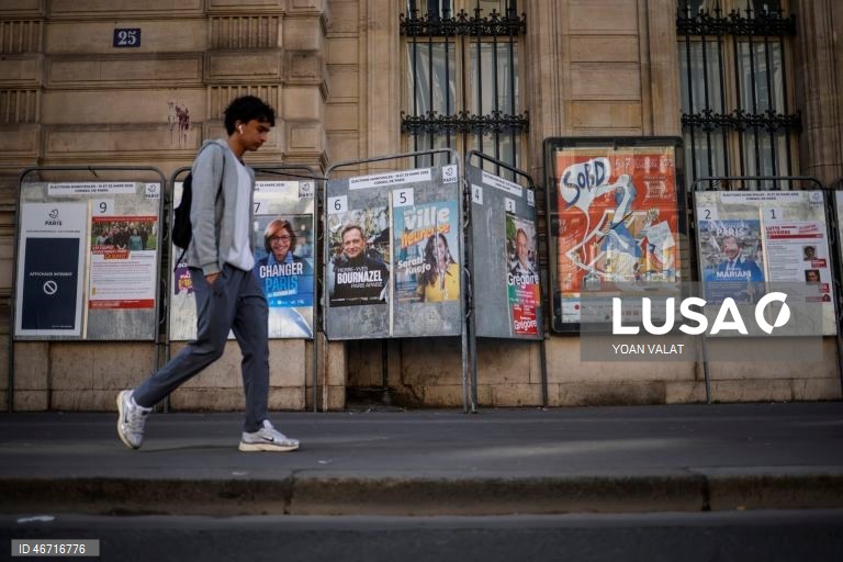 França: Cartazes de campanha para as eleições autárquicas