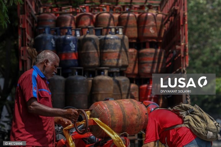 Índia: escassez de gás GPL atinge Mumbai durante o conflito no Médio Oriente