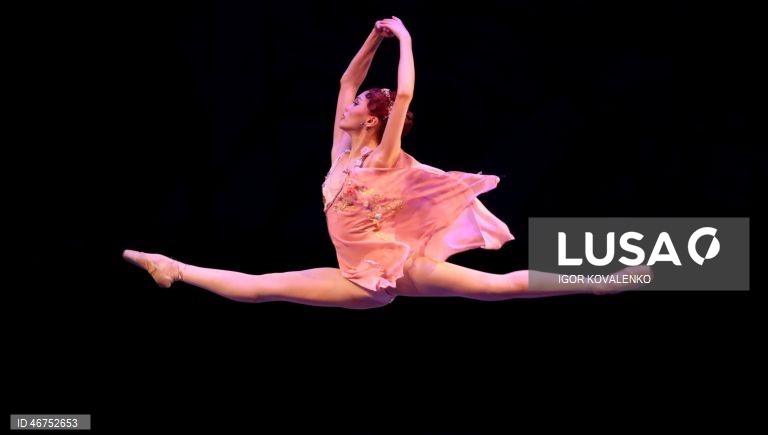 Quirguistão: Ballet "Spartacus" em cena em Bishkek