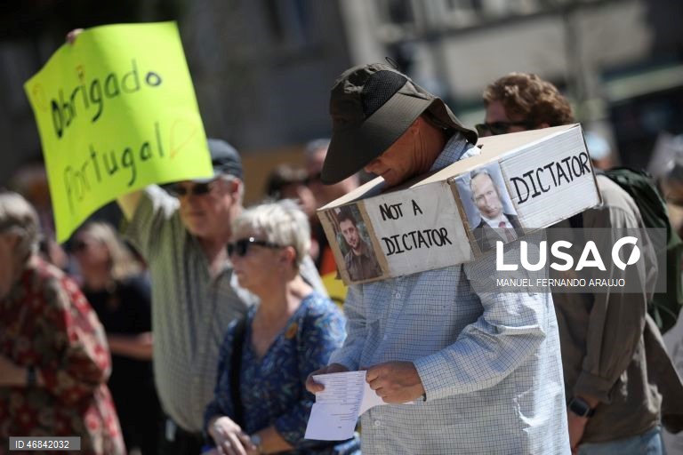 Manifestação “Sem Tiranos/ No Kings” no Porto