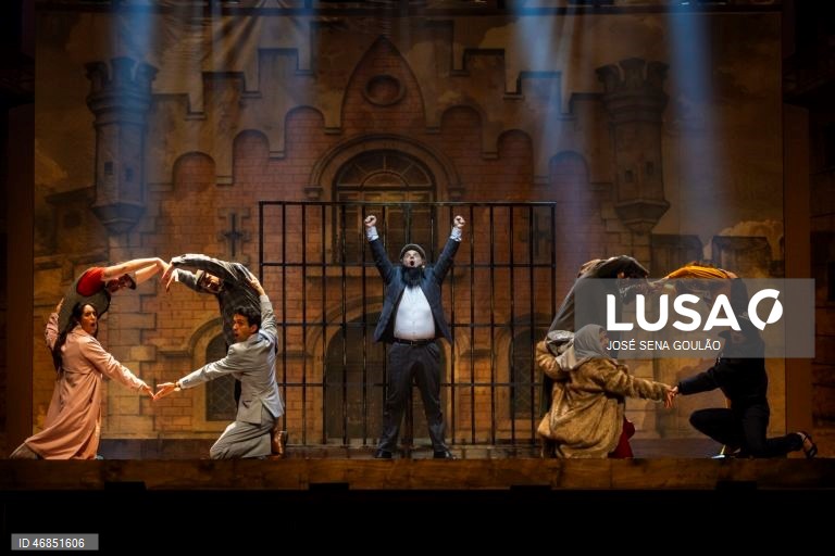 Teatro: Ensaio de imprensa do "Sr. Engenheiro" – Alegadamente Um Musical