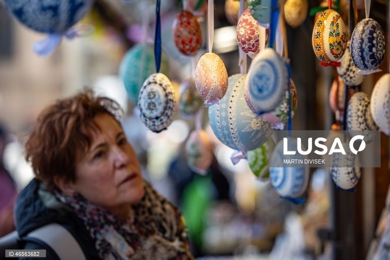 Chéquia: Mercado de Páscoa em Praga