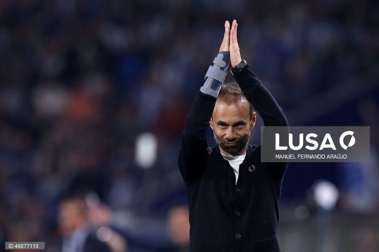 O FC Porto concedeu hoje frente ao Famalicão o terceiro empate caseiro na I Liga portuguesa de futebol, com a igualdade 2-2 no jogo da 28.ª jornada a deixar o líder com cinco pontos de vantagem sobre o Sporting.