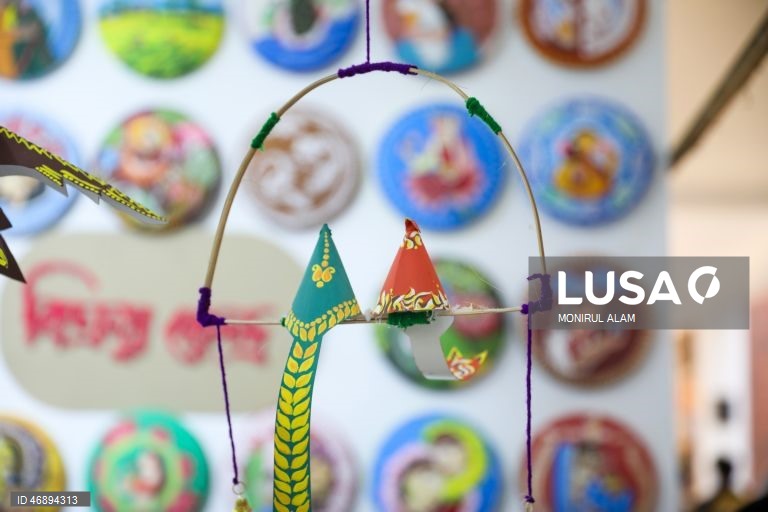 Daca: Preparações para o Ano Novo de Bangla 1433, "Pahela Baishakh"