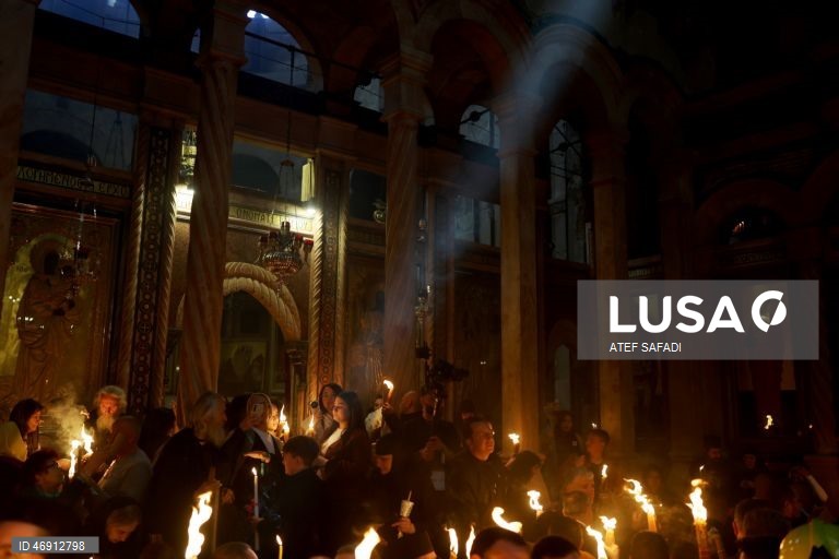 Jerusalém: Cerimónia do Fogo Sagrado na Igreja do Santo Sepulcro