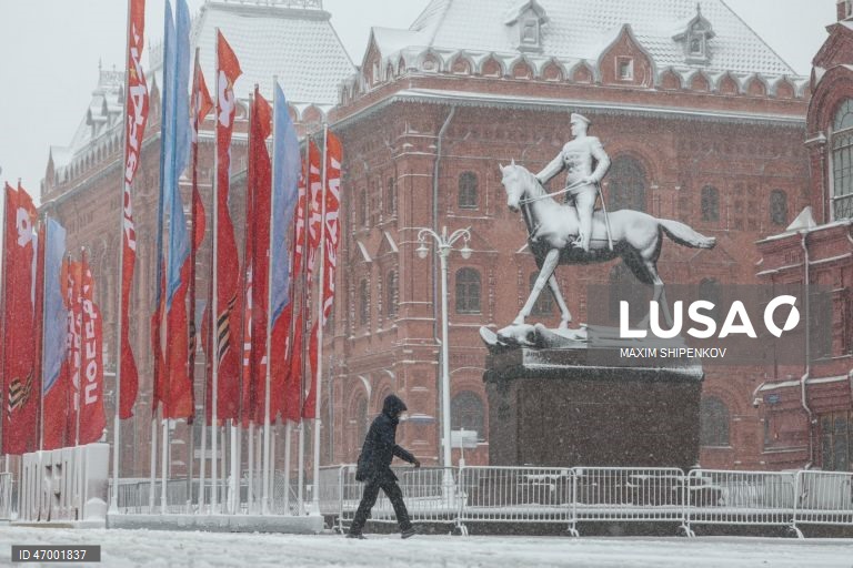 Rússia: Queda de neve em Moscovo
