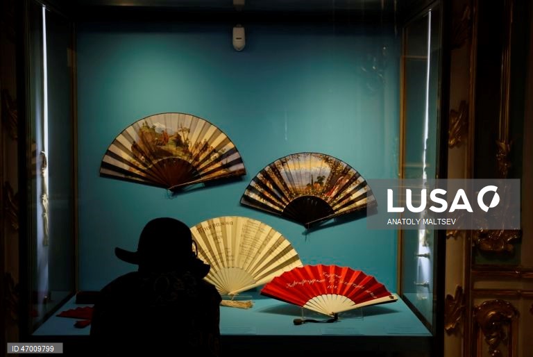 Rússia: Exposição "Leques da Imperatriz Maria Feodorovna" em São Petersburgo