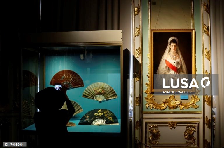 Rússia: Exposição "Leques da Imperatriz Maria Feodorovna" em São Petersburgo